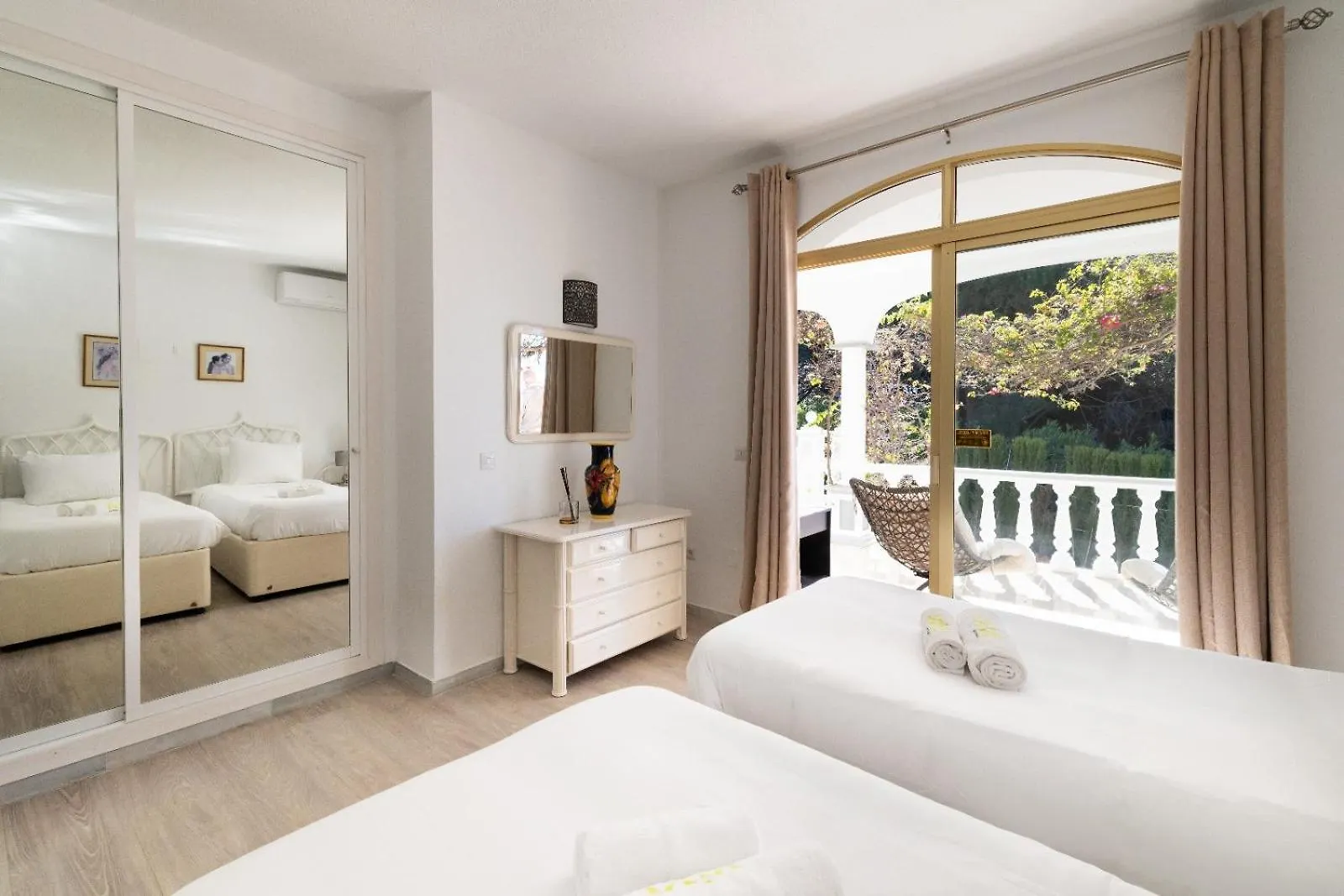 Vila Vivi Homes - Casa Bella Mijas